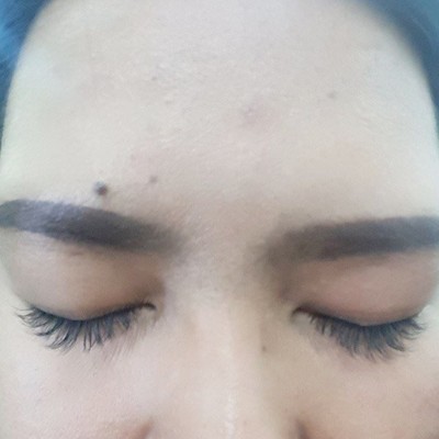 ต่อขนตา