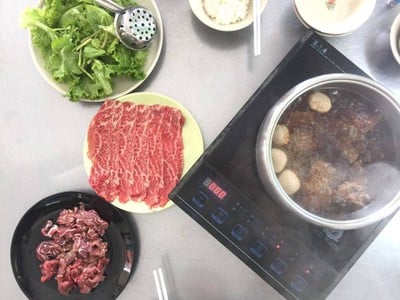 เนื้อวัวไร้เทียมทาน (เหม่งจ๋าย) (เนื้อวัวไร้เทียมทาน) เนื้อวัวไร้เทียมทาน (เหม่งจ๋าย) (เนื้อวัวไร้เทียมทาน)