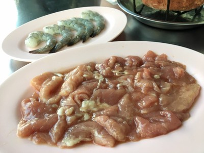 เมนูของร้าน จุ่มลาดหญ้าหน้าสหกรณ์