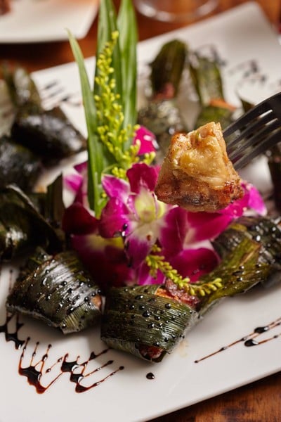 ไก่ห่อใบเตย