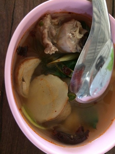 ต้มยำไก่