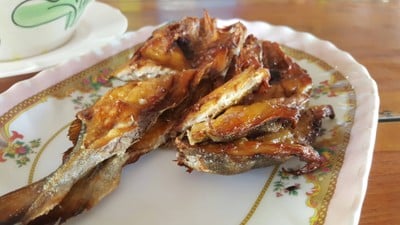 ร้านอาหารคุณน้อย (KHUN NOI RESTAURANT) ร้านอาหารคุณน้อย (KHUN NOI RESTAURANT)