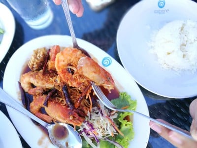 กุ้งราดซอสมะขาม