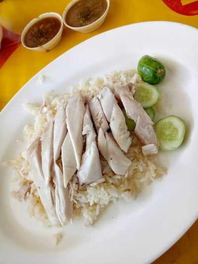 ข้าวมันไก่ จุ๋มจิ๋ม (Jum Jim Kaomankai) ข้าวมันไก่ จุ๋มจิ๋ม (Jum Jim Kaomankai)