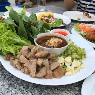 สวนอาหารขวัญข้าว (ร้านขวัญข้าว) สวนอาหารขวัญข้าว (ร้านขวัญข้าว)