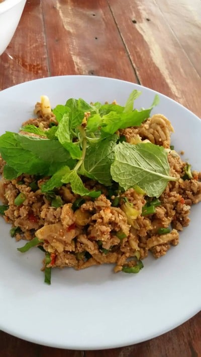 ร้านแม่หน่องลาบเป็ด (MAE NONG LAP PET RESTAURANT) ร้านแม่หน่องลาบเป็ด (MAE NONG LAP PET RESTAURANT)