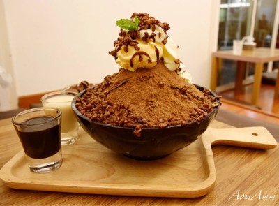 บิงซูช็อคบราวนี่ ใหญ่ (199฿)