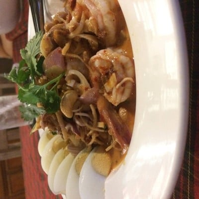 ยำหัวปลีสด