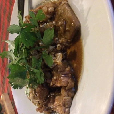 เนื้อทอดกระเทียม