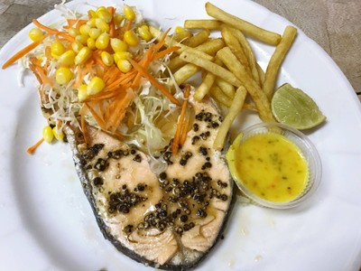 อาหาร หรือ เครื่องดื่ม