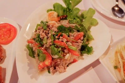 ยำวุ้นเส้นหมูยอ