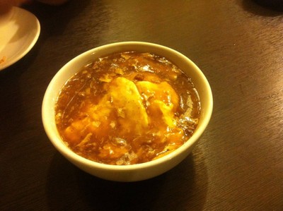 ข้าวไข่เจียวราดซอสนัมบัง