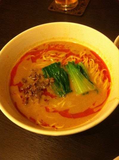 บะหมี่น้ำซุปงา (Tan Tan Men)