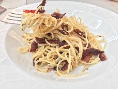 สปาเก็ตตี้เบค่อน