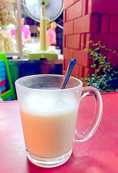 นมร้อน