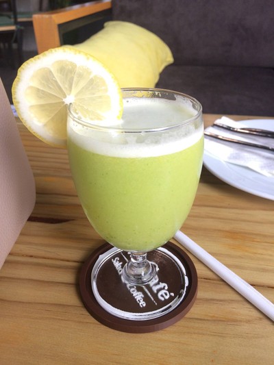 We Cafe สามกอง
