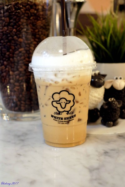 ลาเต้เย็น