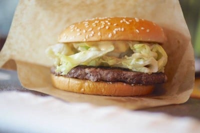 McDonald's เมโทร เวสต์ ทาวน์ กัลปพฤกษ์