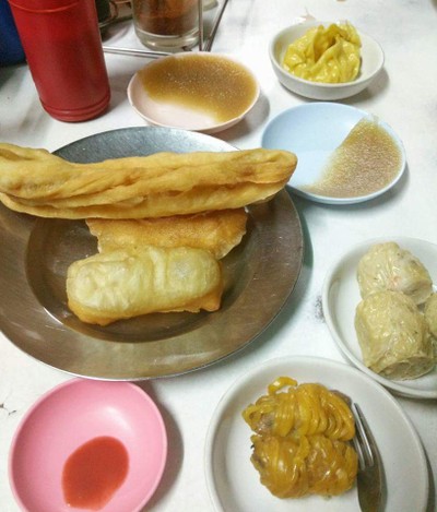 อาหาร หรือ เครื่องดื่ม