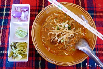 ข้าวซอยไก่ (60฿)