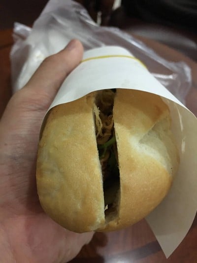 banh mi ..
