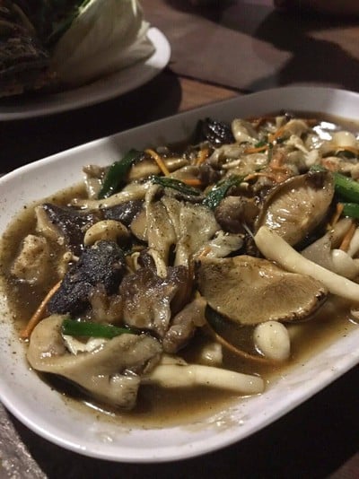 สวนอาหารเรือนทอง (reuanthong) สวนอาหารเรือนทอง (reuanthong)