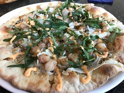 พิซซ่ากุ้ง+น้ำมันทรัฟเฟิล+ซอสไข่เค็ม