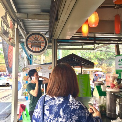 บรรยากาศ กาแฟสดสังคม แจ่มฟ้า