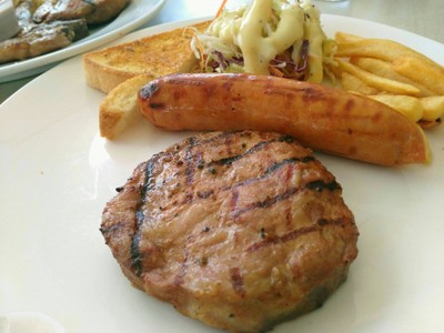 อาหาร หรือ เครื่องดื่ม