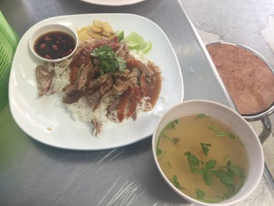 ข้าวหน้าเป็ดย่าง