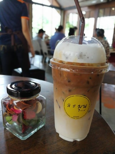 กาแฟละมุนเย็น
