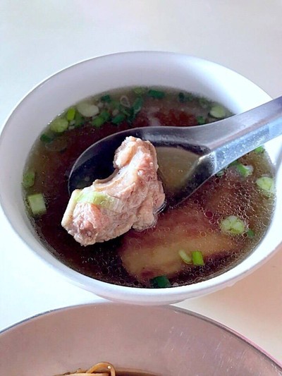 ซุปกระดูกหมู 20-