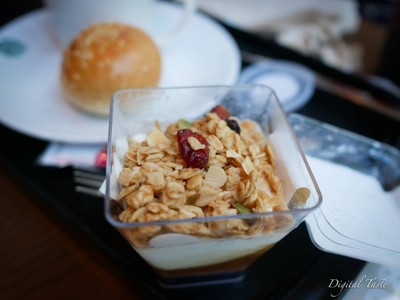 Starbucks โรงพยาบาลกรุงเทพ Starbucks โรงพยาบาลกรุงเทพ