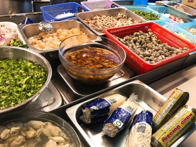 ตลาดต้นตาล