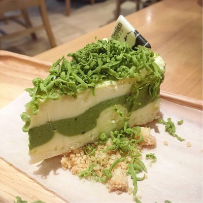 Double Matcha Cheesecake