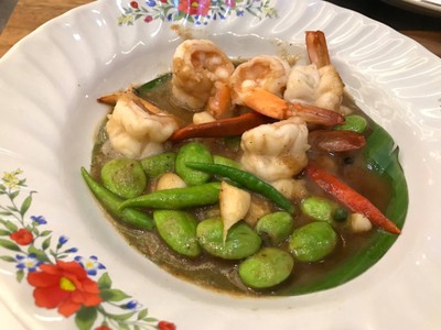 กุ้งผัดกะปิสะตอ