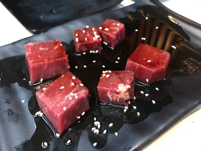 อาหาร หรือ เครื่องดื่ม