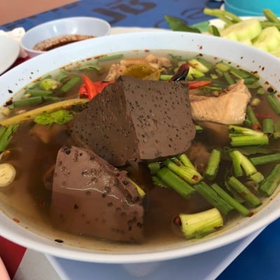 เมนูของร้าน น้อยลาบเป็ด