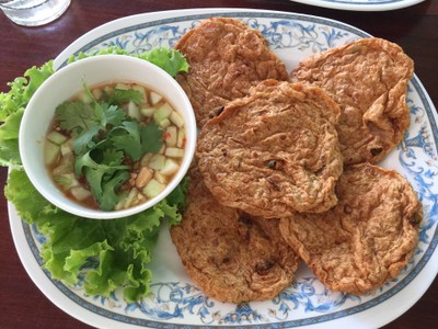 ปลากรายทอดมัน