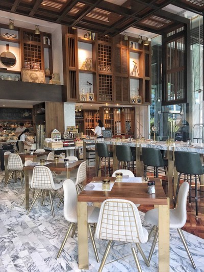 บรรยากาศ Bangkok Trading Post Bistro & Bar สุขุมวิท 39