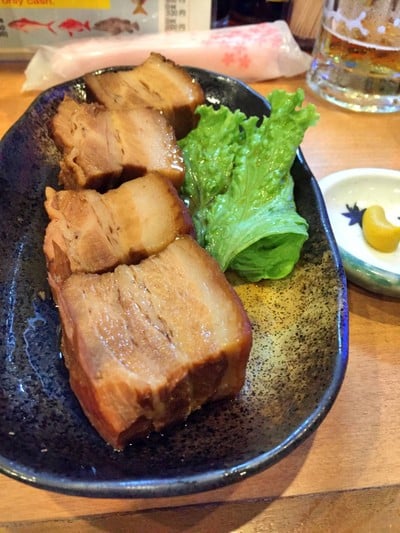 หมูสามชั้นต้มพะโล้