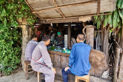 บรรยากาศ ลาบต้นข่อย