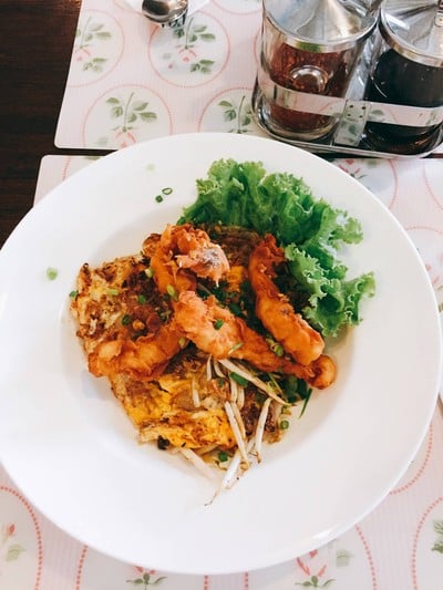 Eat At nine บางกอกใหญ่