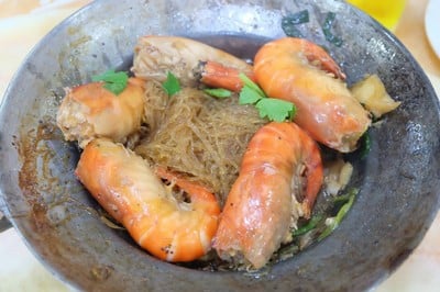 กุ้งอบวุ้นเส้น