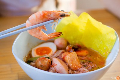 Greenway Food Station (ศูนย์อาหาร กรีนเวย์ฟู้ดสเตชั่น) Greenway Food Station (ศูนย์อาหาร กรีนเวย์ฟู้ดสเตชั่น)