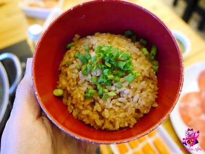 ข้าวกระเทียม