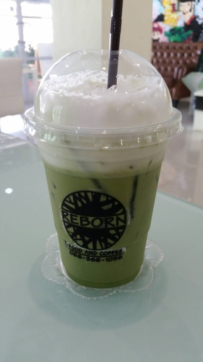 ชาเขียวลาเต้เย็น