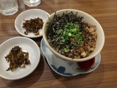ข้าวหน้าหมูคาคุนิคุ