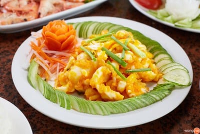 ศรีนวล ซีฟู้ด (SRINUAN SEAFOOD RESTAURANT) ศรีนวล ซีฟู้ด (SRINUAN SEAFOOD RESTAURANT)