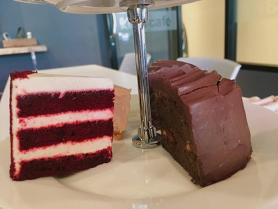 Red velvet .